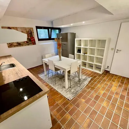 Merkurblick In Apartment *